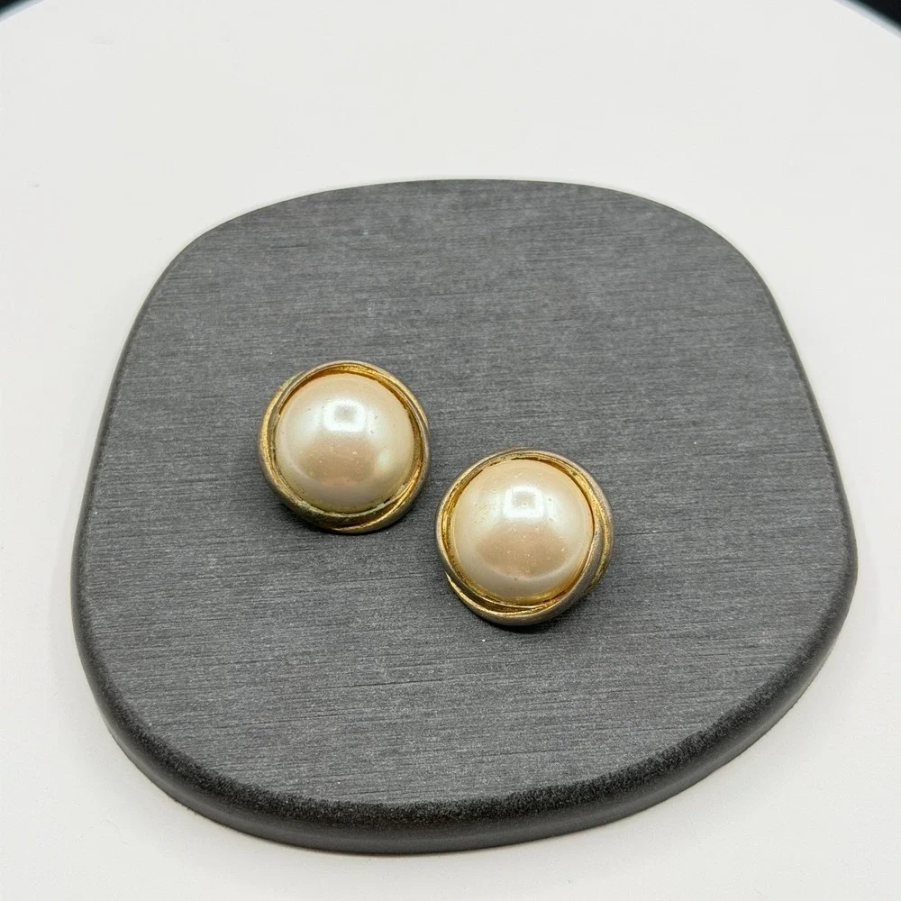 Chunky Cream Pearl Clip On Earrings Gold & Silver Tone Round Statement Fashion